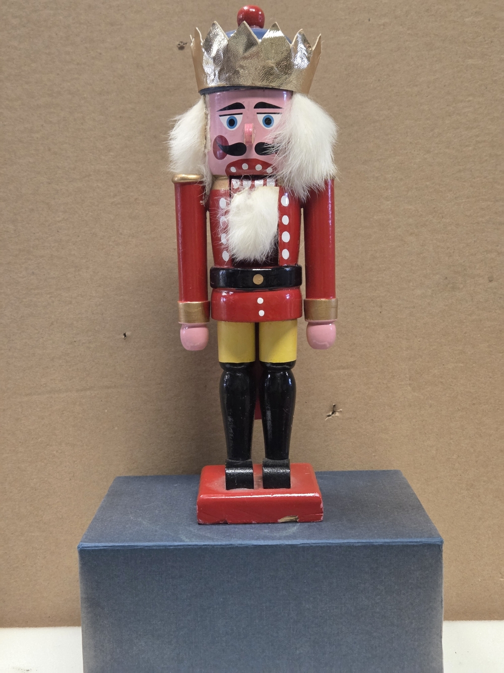 Silvestri Red and Gold Wooden Nutcracker King Mouth Opens
